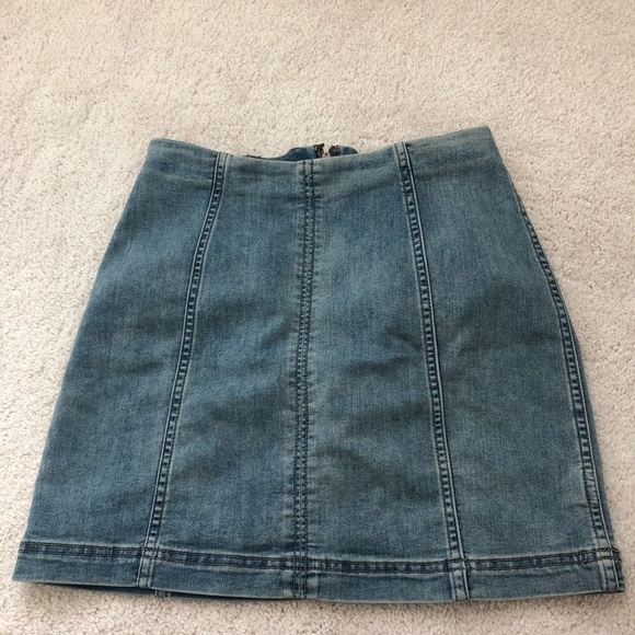 Free people denim pencil skirt size 8 - Picture 1 of 3